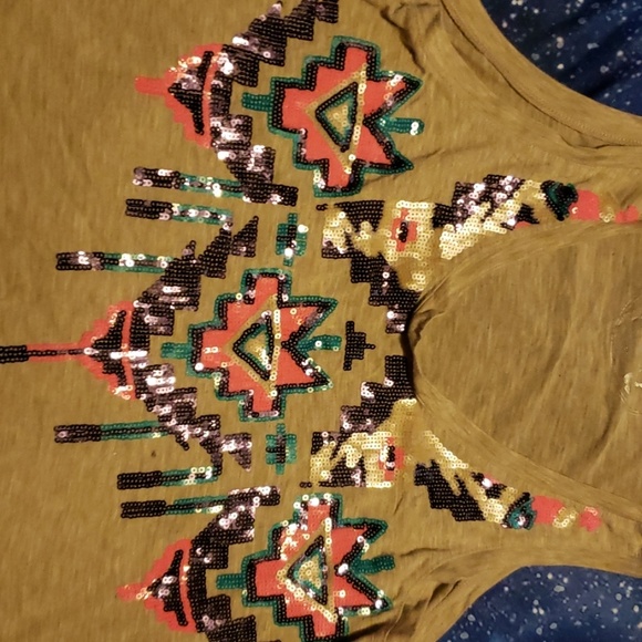 Tank top - Picture 3 of 3